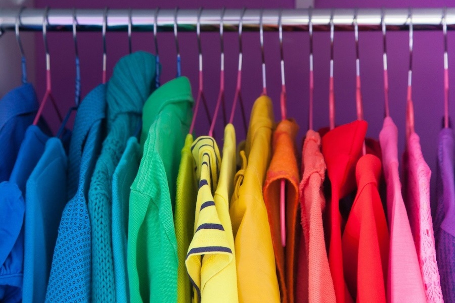 Цветная одежда - как сохранить цвет